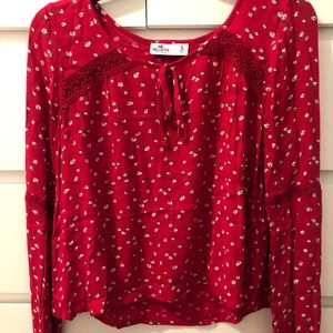 Hollister cropped long sleeve red floral shirt